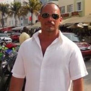 Meet your Posher, Joel